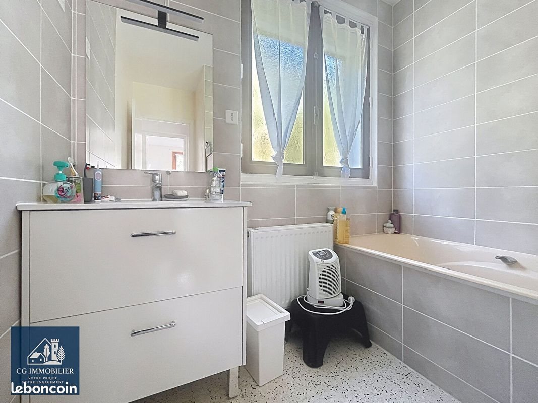 Maison à louer, 97m², Blérancourt