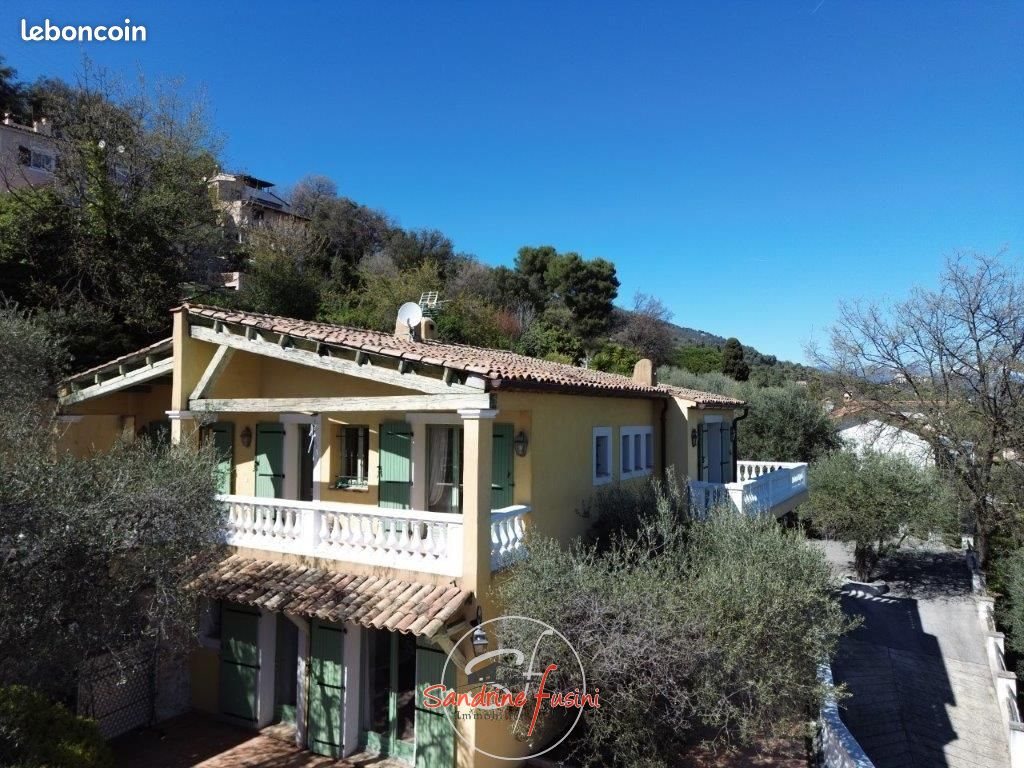Maison à vendre, 160m², Gattières