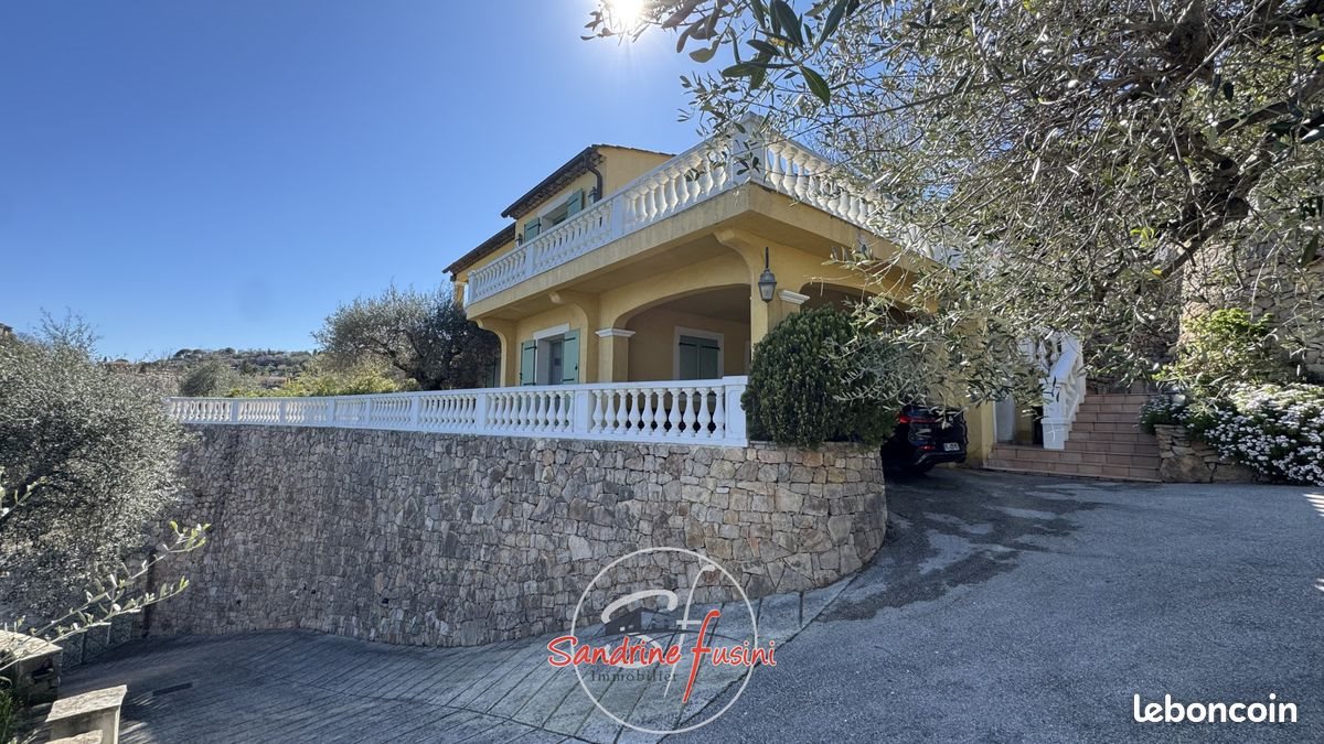 Maison à vendre, 160m², Gattières