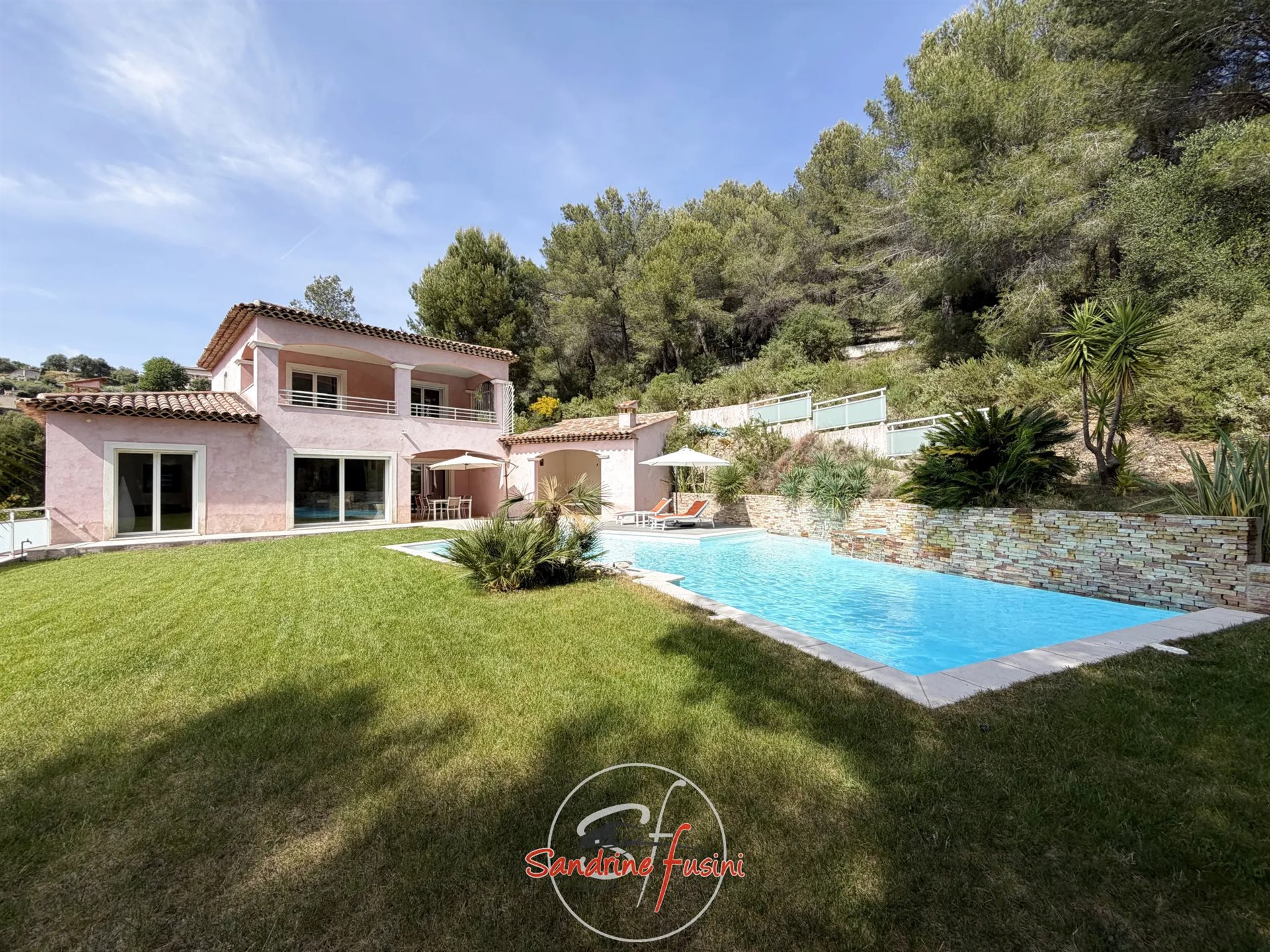 Maison à vendre, 174m², Saint-Martin-du-Var