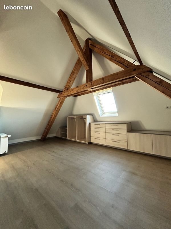 Appartement à louer, 74m², Cernay