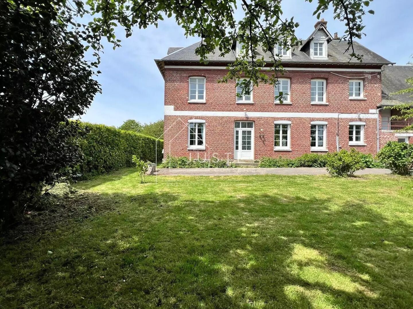 Maison à vendre, 177m², Eslettes