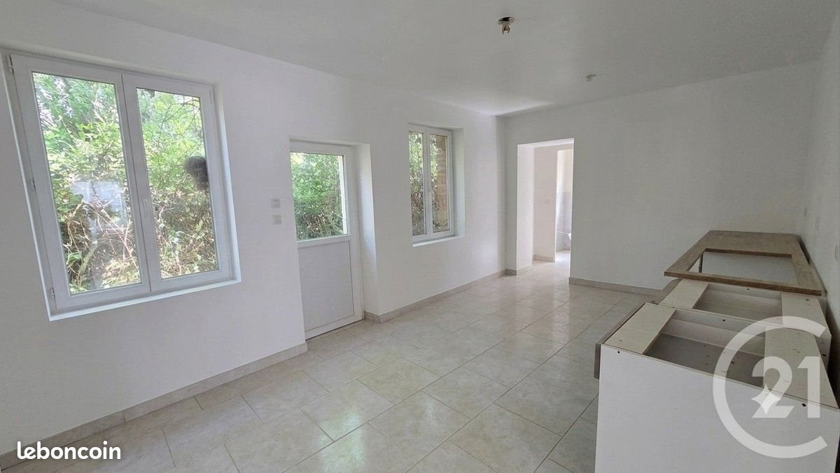 Maison à vendre, 75m², Étreux