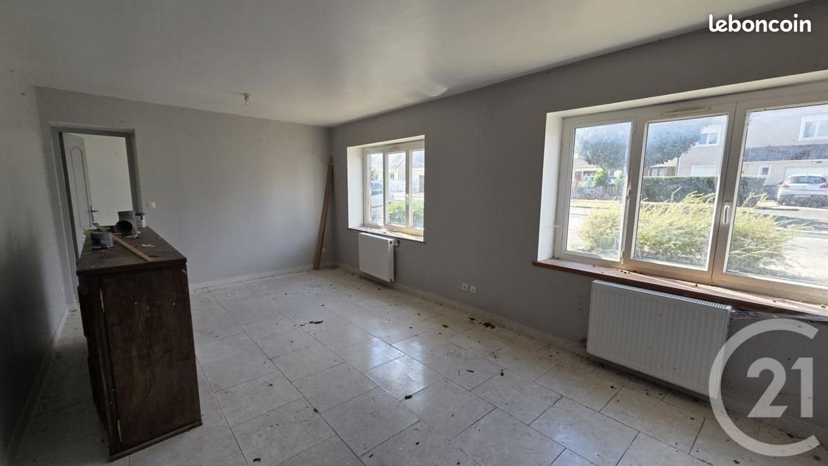 Maison à vendre, 75m², Étreux