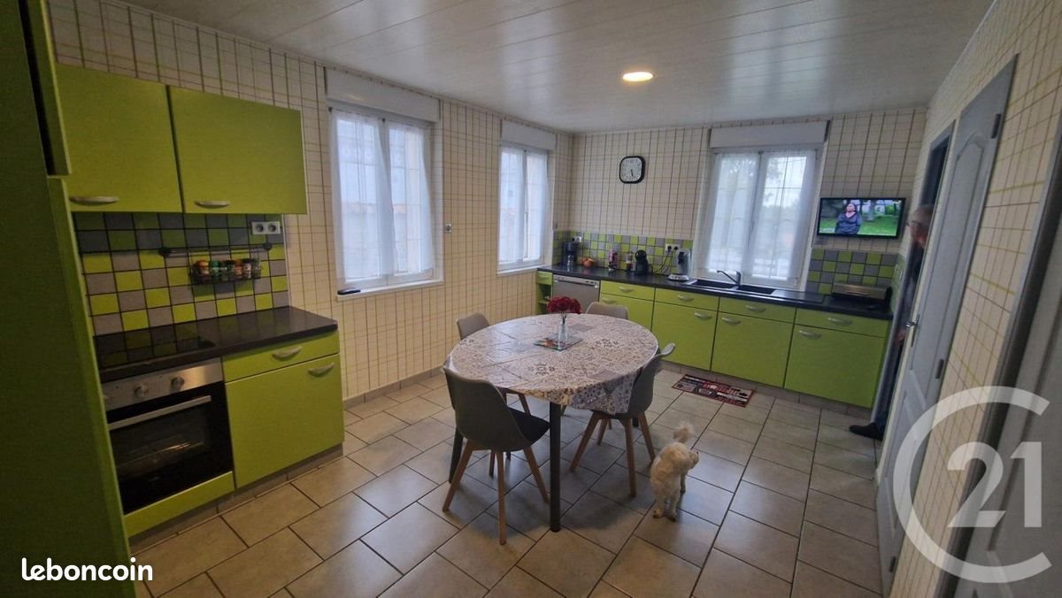 Maison à vendre, 99m², Mennevret