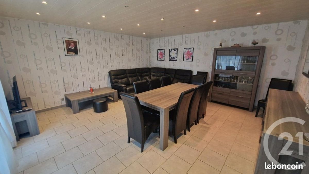 Maison à vendre, 99m², Mennevret