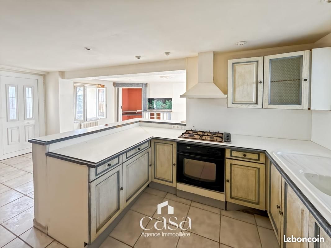 Maison à vendre, 100m², Ouilly-le-Tesson