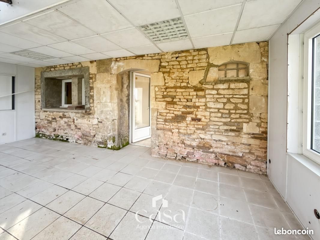 Maison à vendre, 100m², Ouilly-le-Tesson