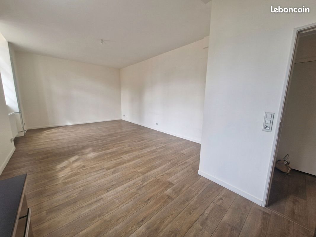 Appartement à louer, 57m², Auxerre