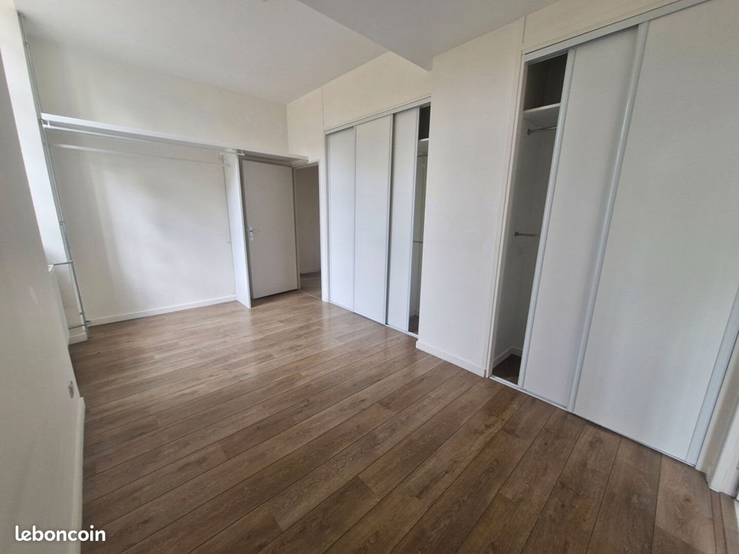 Appartement à louer, 57m², Auxerre