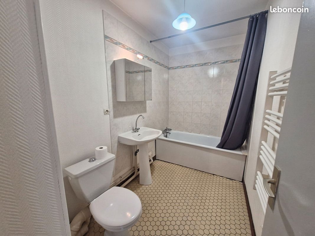 Appartement à louer, 30m², Auxerre