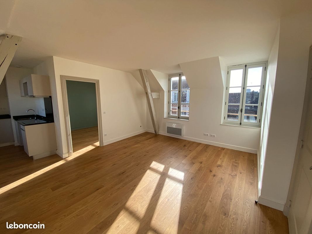 Appartement à louer, 44m², Auxerre