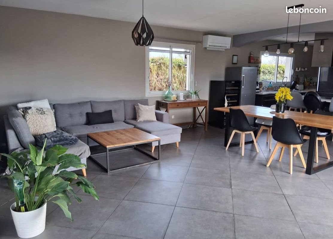 Maison à louer, 92m², Meximieux