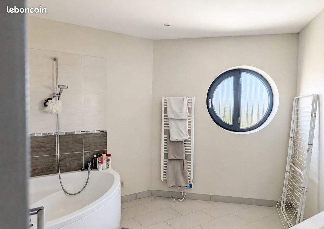 Maison à louer, 95m², Sainte-Foy-l'Argentière