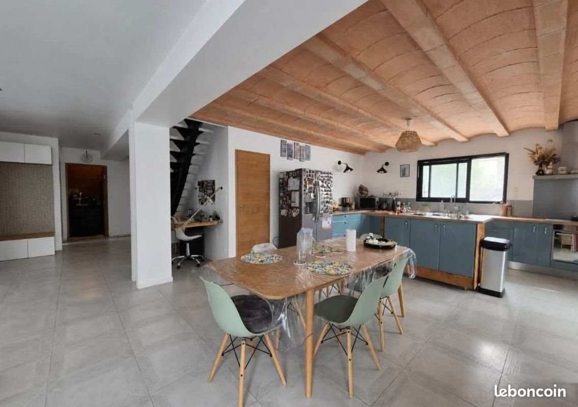 Maison à louer, 95m², Saint-Martin-en-Haut