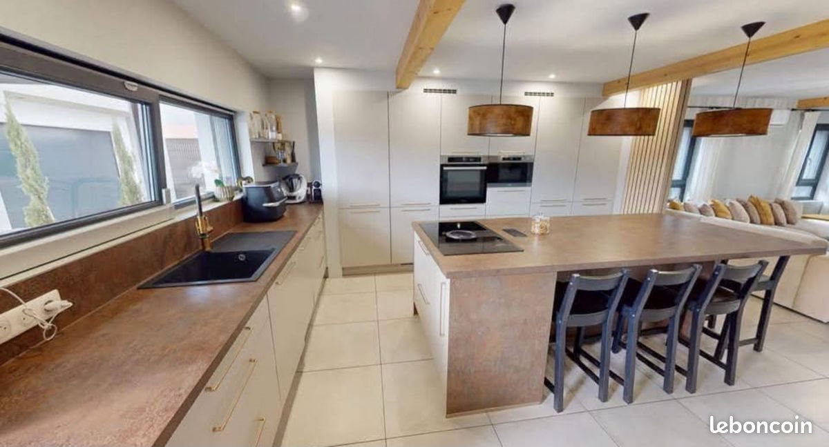 Maison à louer, 100m², Grézieu-la-Varenne