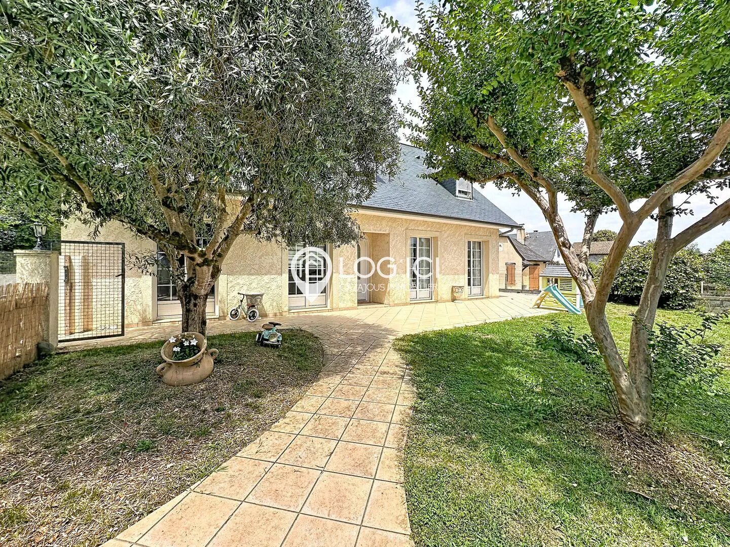 Maison à vendre, 140m², Lestelle-Bétharram