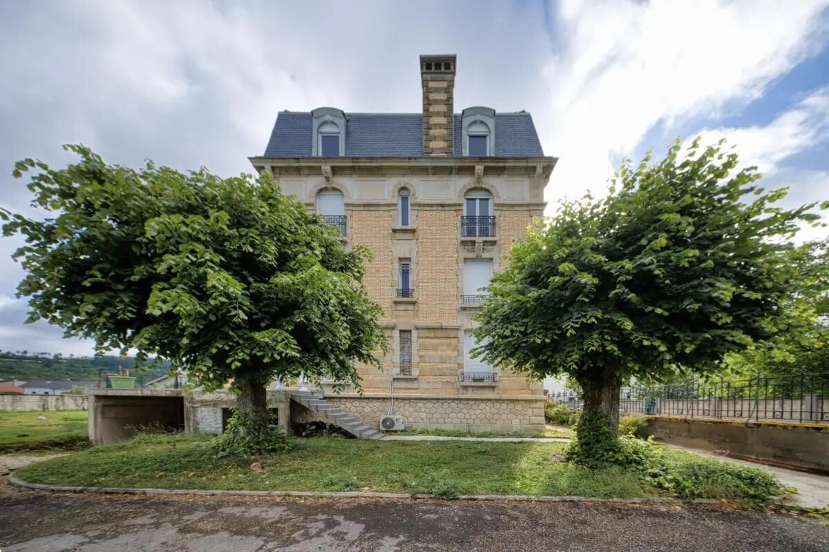 Maison à vendre, 344m², Belleville-sur-Meuse