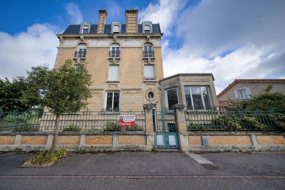 Maison à vendre, 344m², Belleville-sur-Meuse