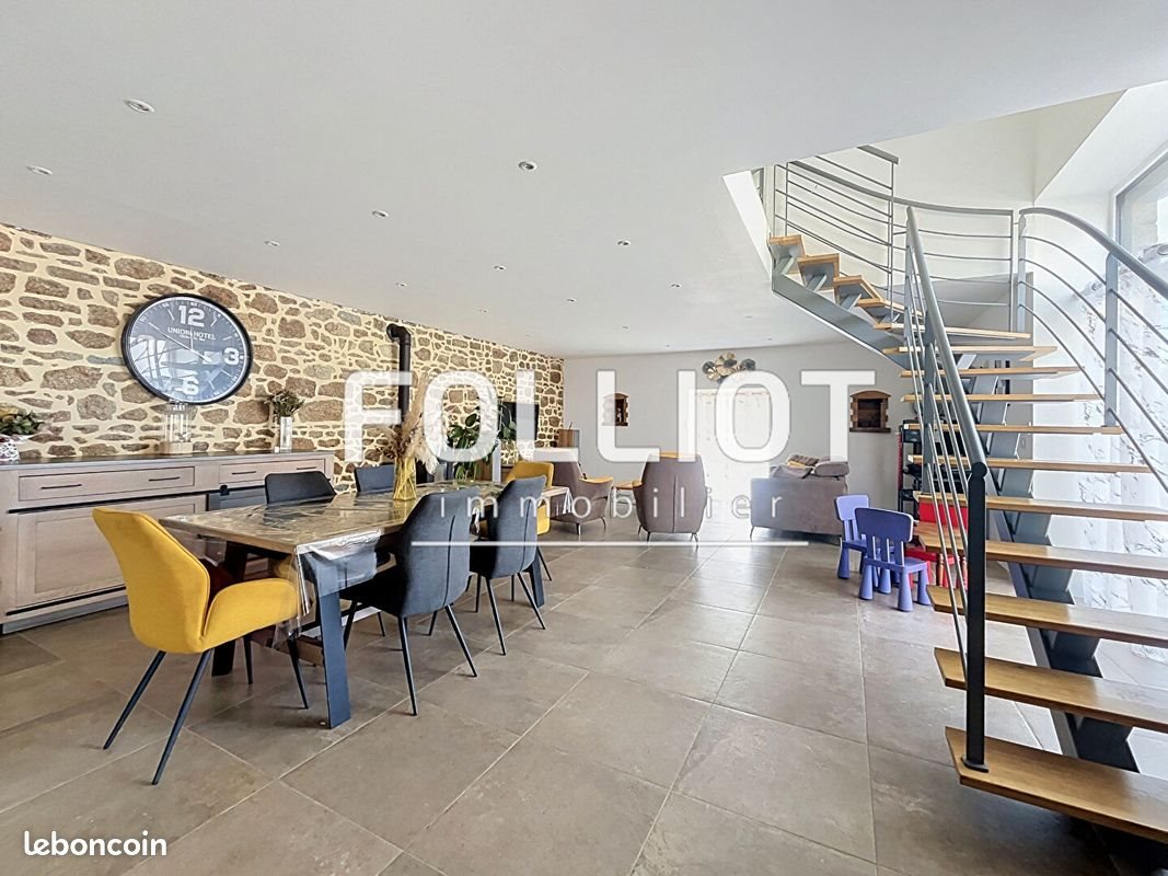 Maison à vendre, 143m², Louvigné-du-Désert
