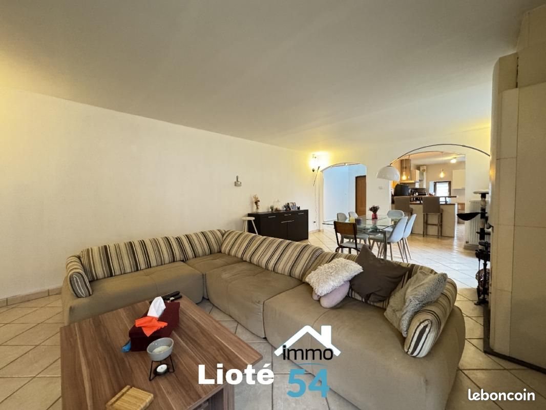 Maison à vendre, 196m², Saint-Remimont