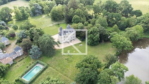 Maison 13 pièces 364 m² · à Mauges-sur-Loire · 364 m² · 1 155 000 €
