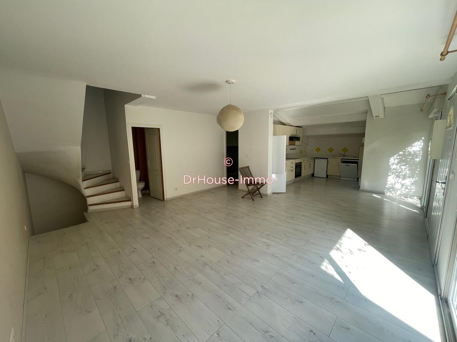 Maison à louer, 87m², Marseille 8ème