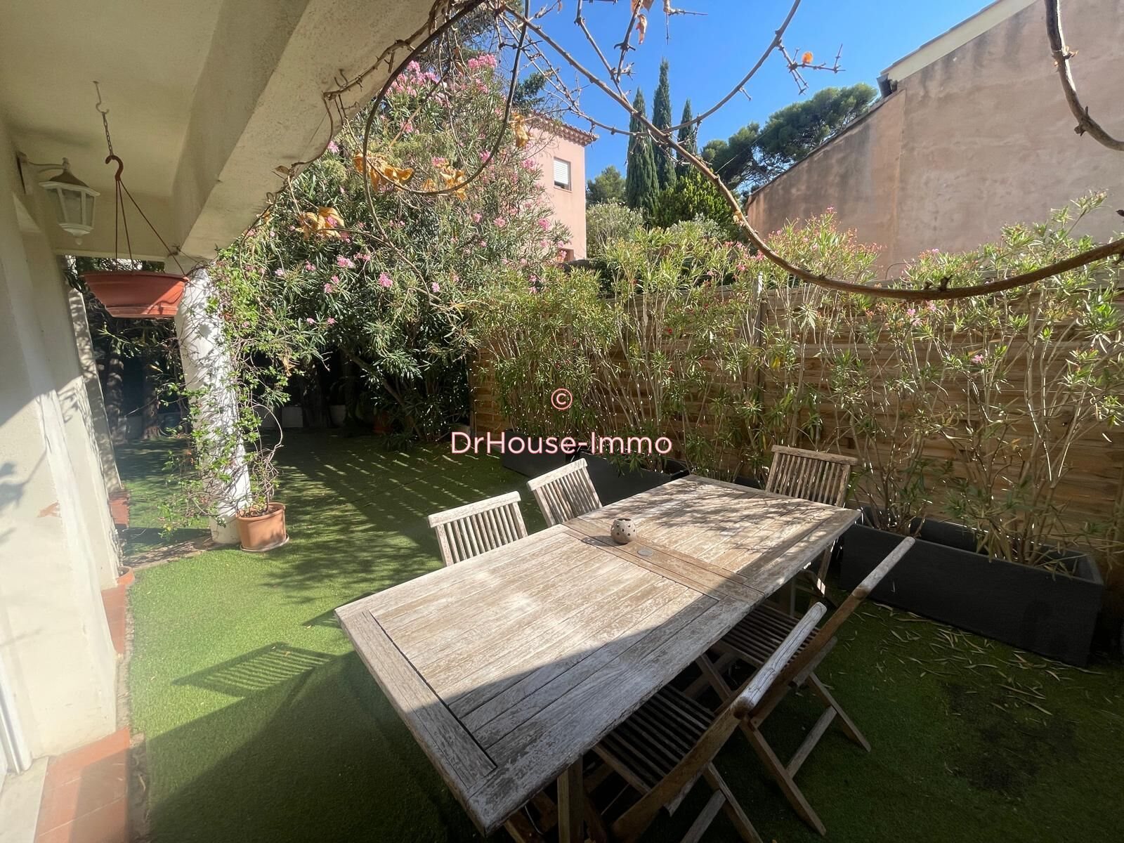 Maison à louer, 87m², Marseille 8ème