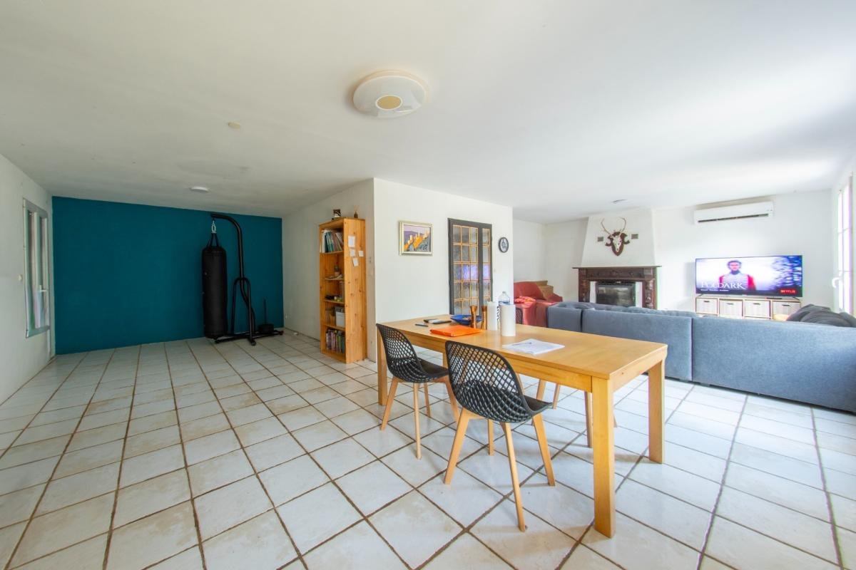 Maison à vendre, 185m², Pardailhan