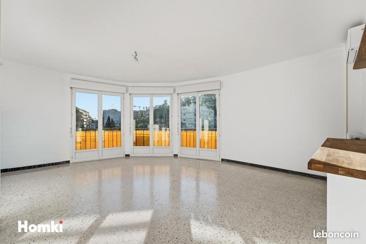 Appartement à vendre, 106m², Saint-Laurent-du-Var