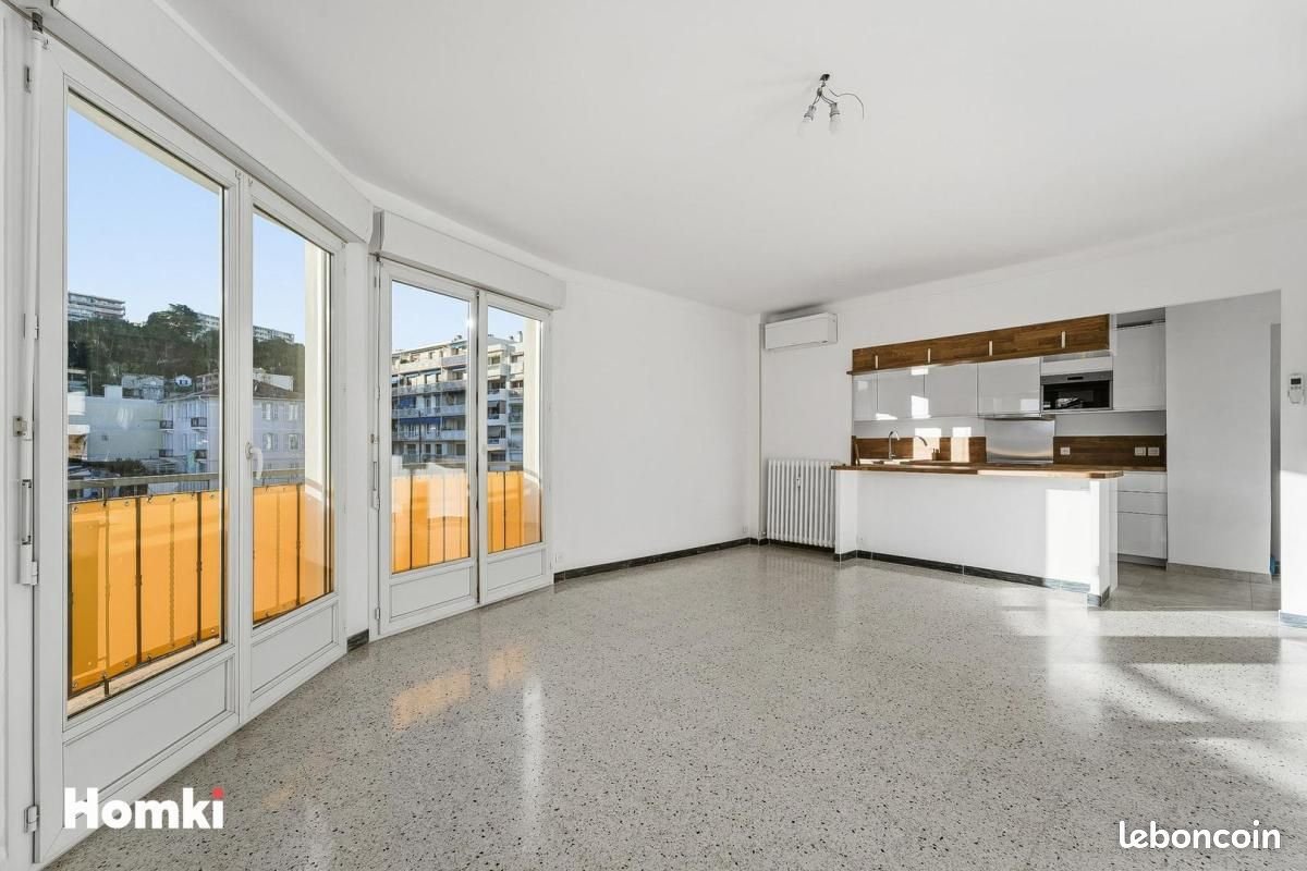 Appartement à vendre, 106m², Saint-Laurent-du-Var