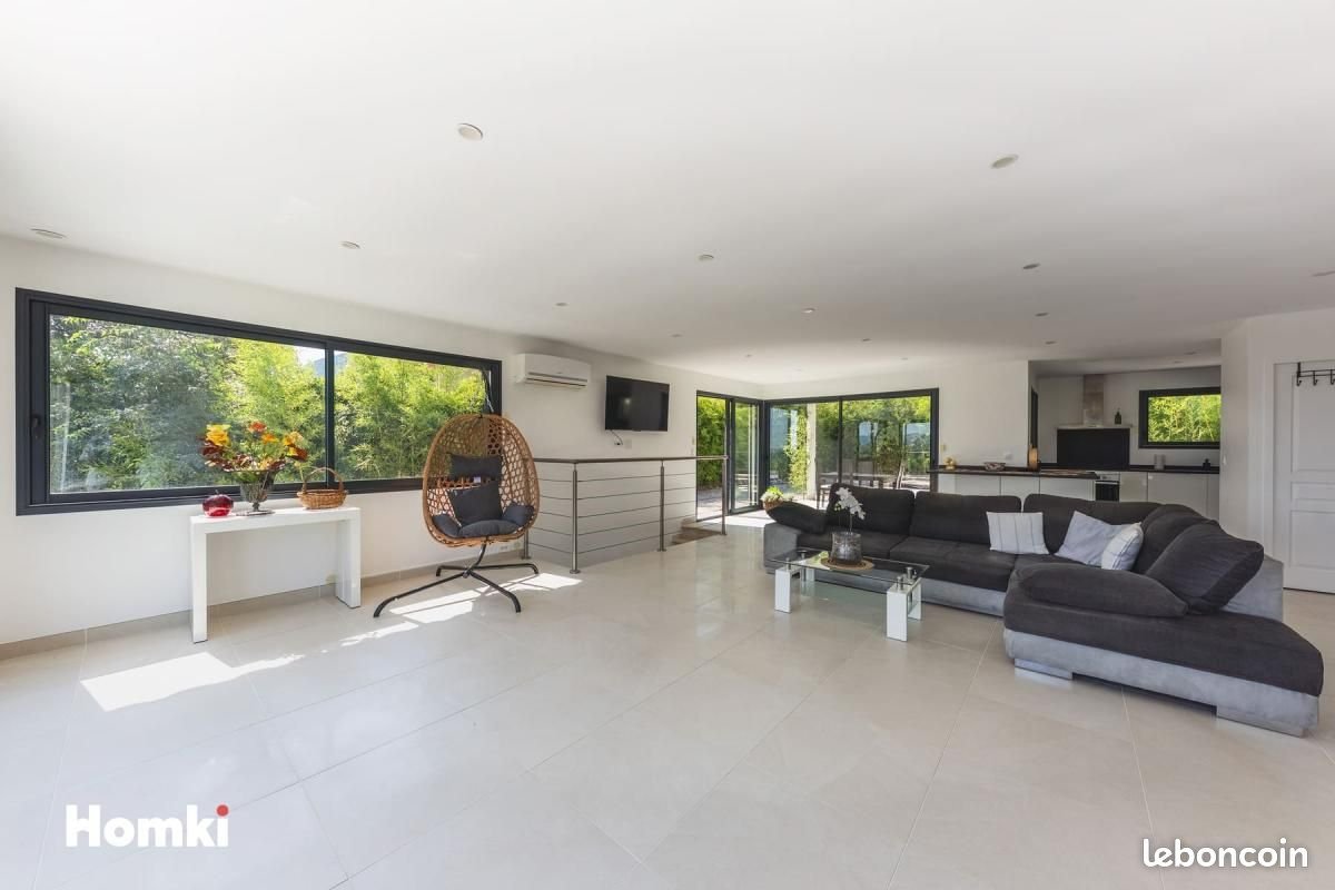 Maison à vendre, 124m², Fréjus