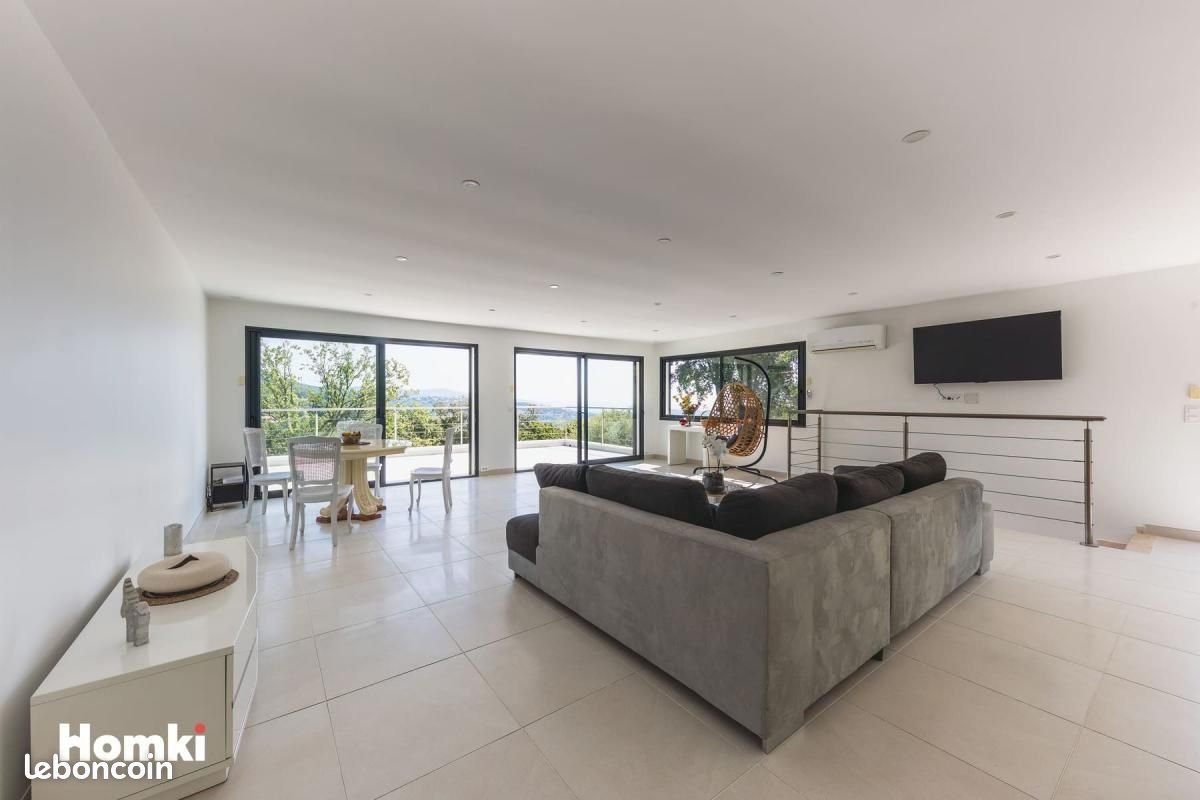 Maison à vendre, 124m², Fréjus