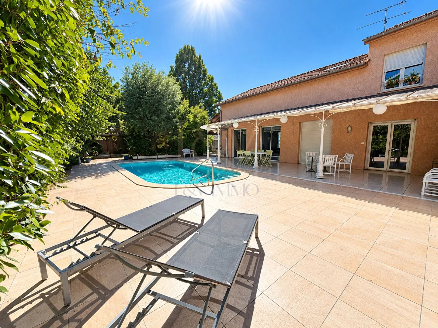 Maison à vendre, 290m², Charnay-lès-Mâcon