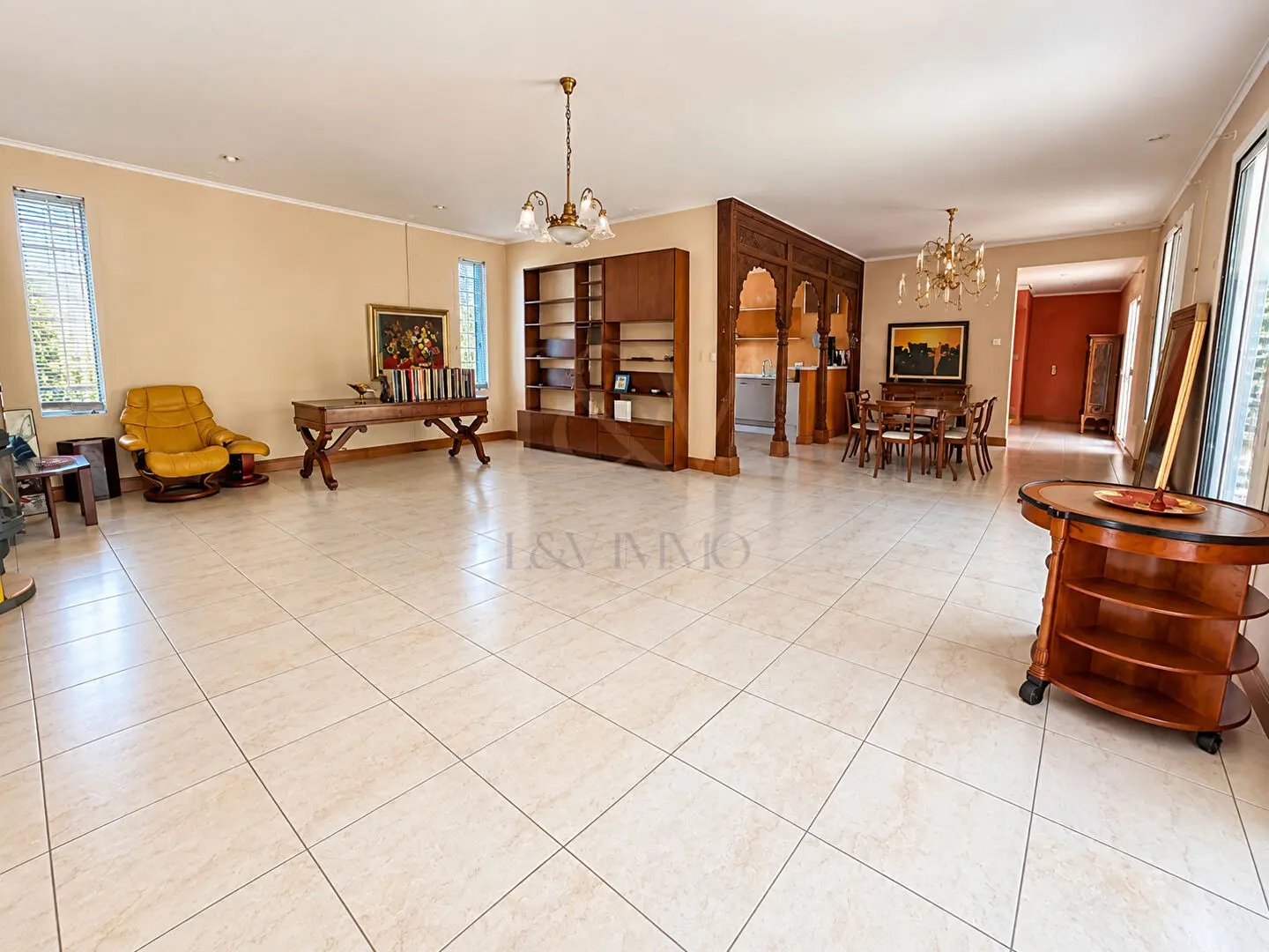 Maison à vendre, 290m², Charnay-lès-Mâcon