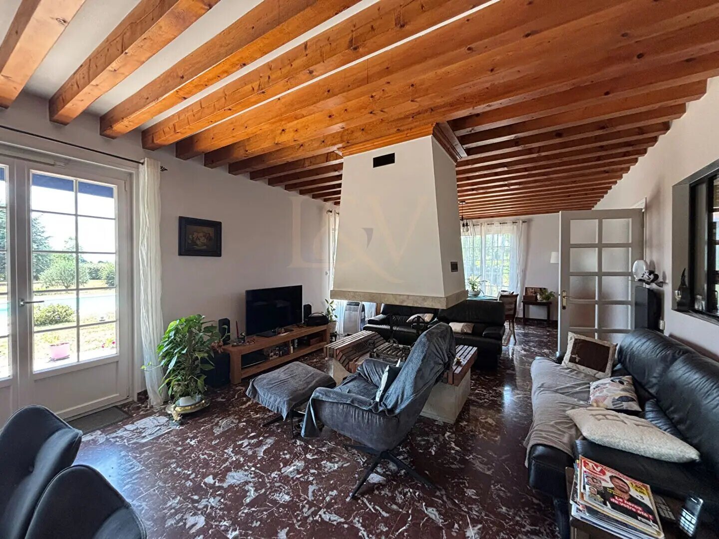 Maison à vendre, 193m², Charnay-lès-Mâcon