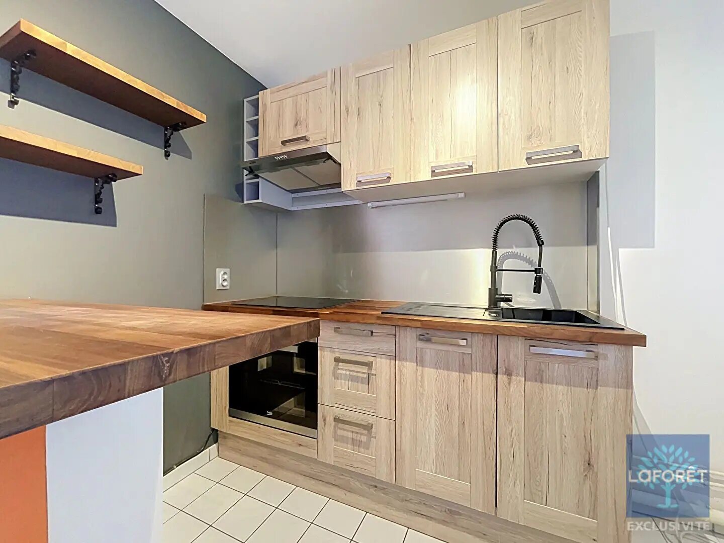 Appartement à louer, 44m², Cergy