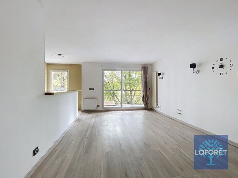 Appartement à louer, 57m², Cergy