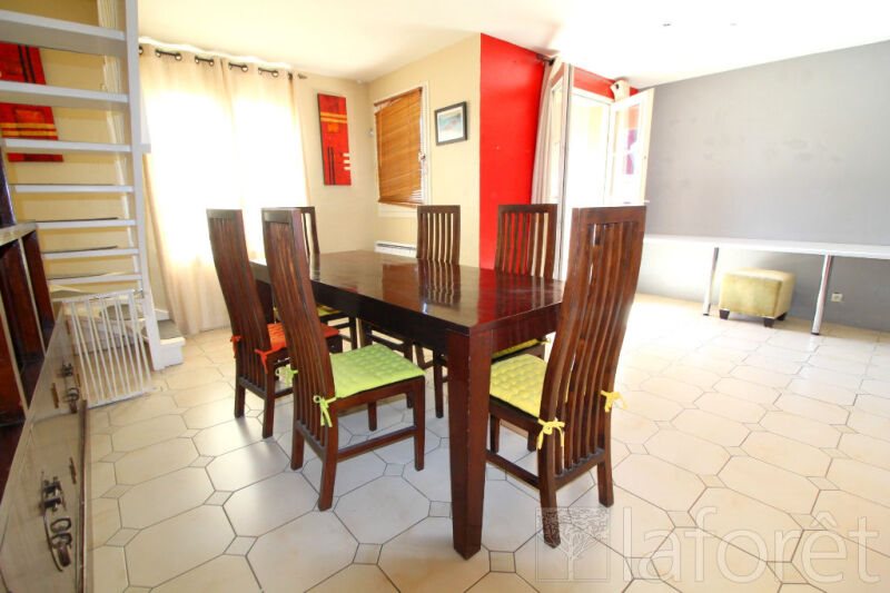 Appartement à louer, 134m², Cergy