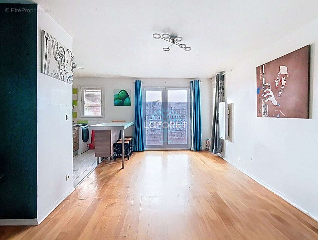 Appartement à vendre, 55m², Cergy