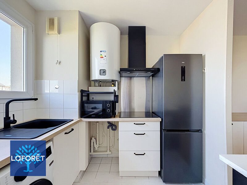 Appartement à louer, 45m², Cergy