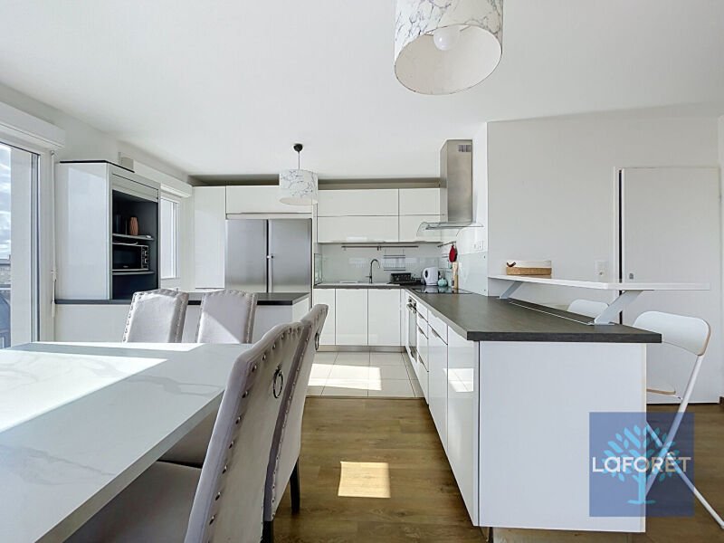 Appartement à louer, 88m², Cergy