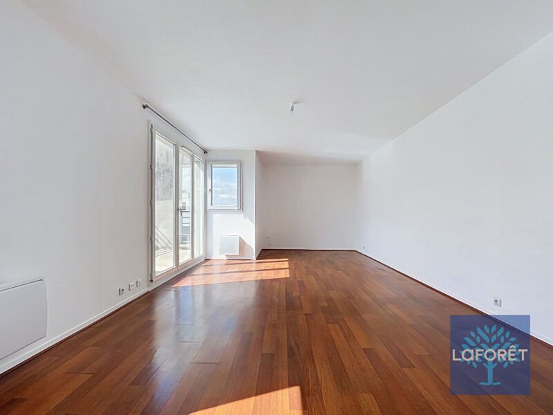 Appartement à louer, 86m², Cergy