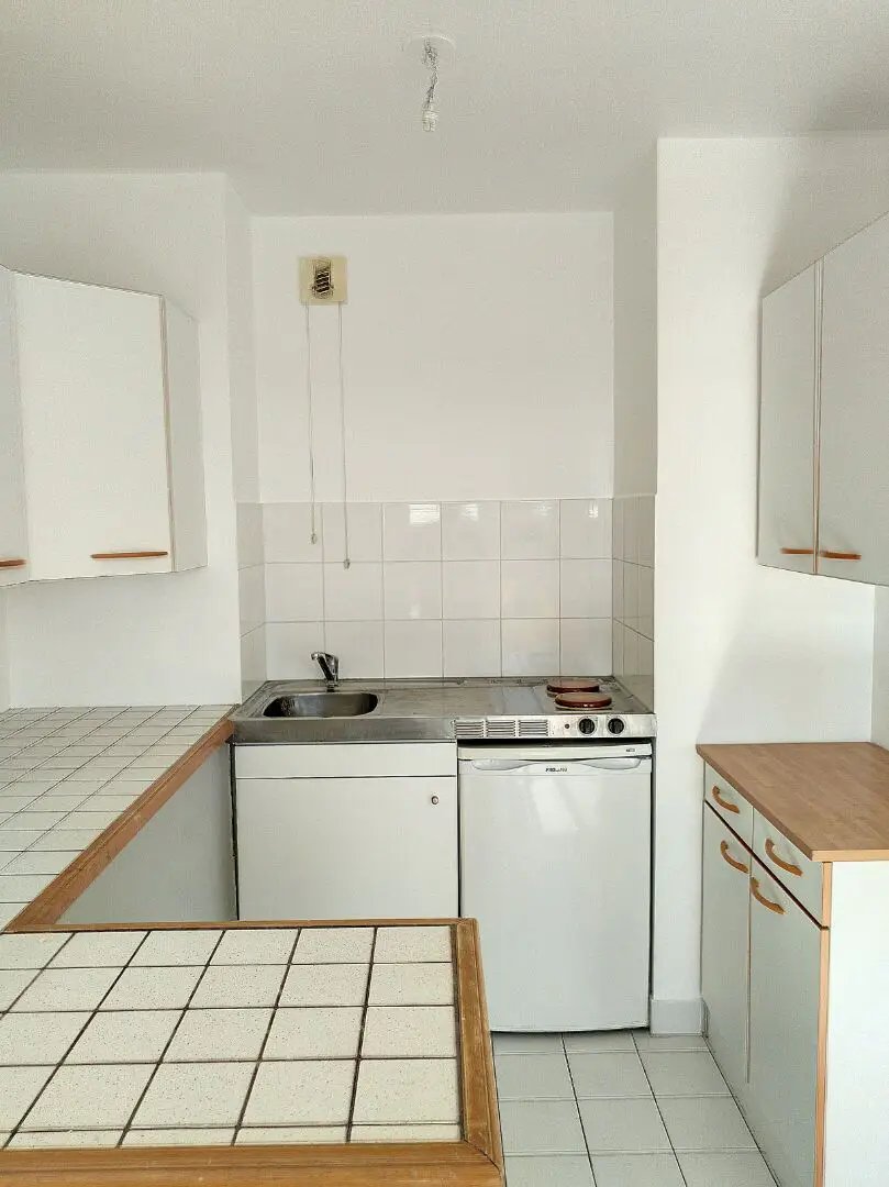 Appartement à louer, 29m², Cergy