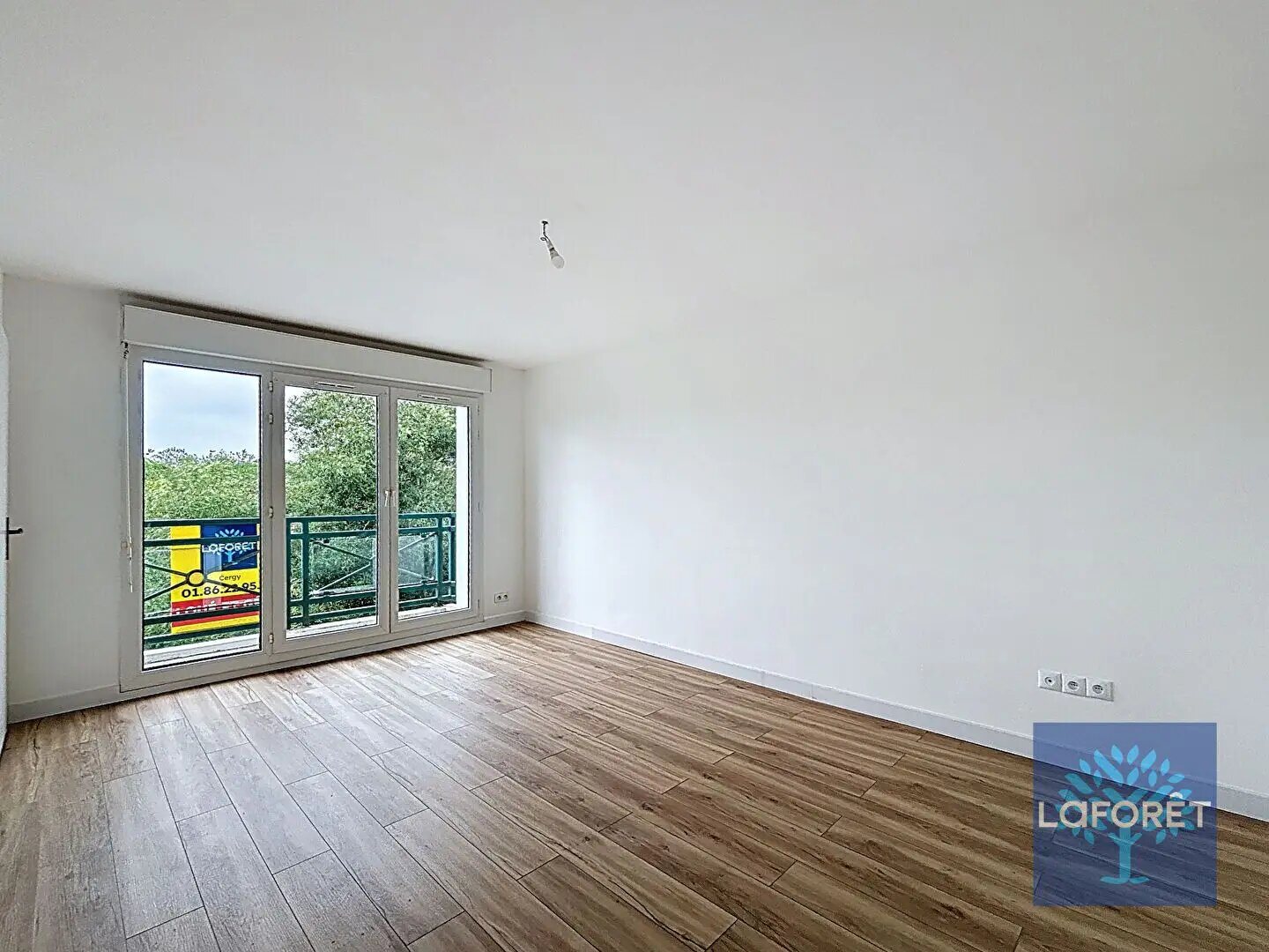 Appartement à louer, 25m², Jouy-le-Moutier