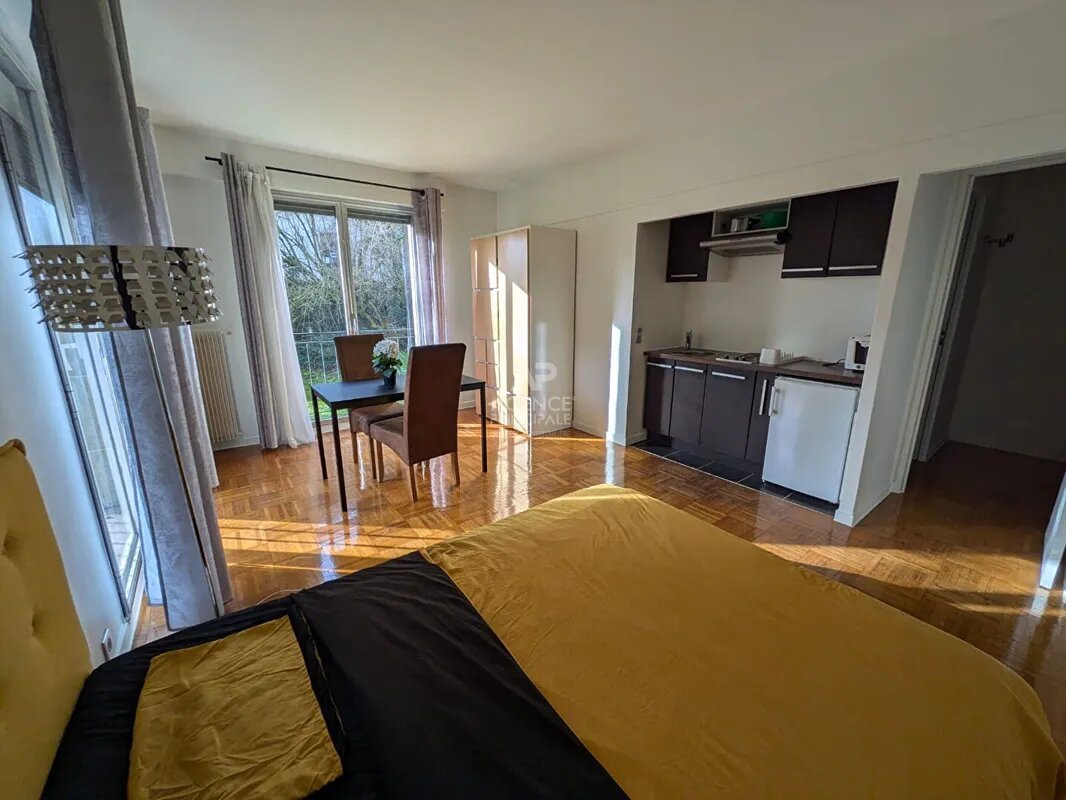 Appartement à louer, 25m², Le Pecq