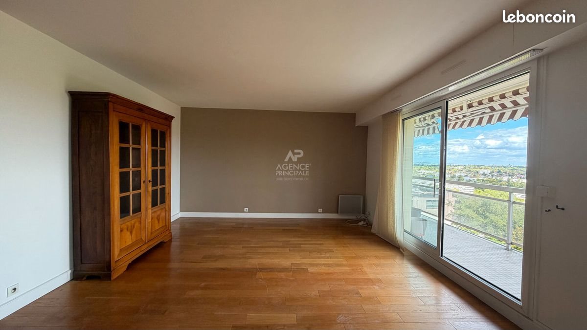 Appartement à louer, 97m², Le Pecq