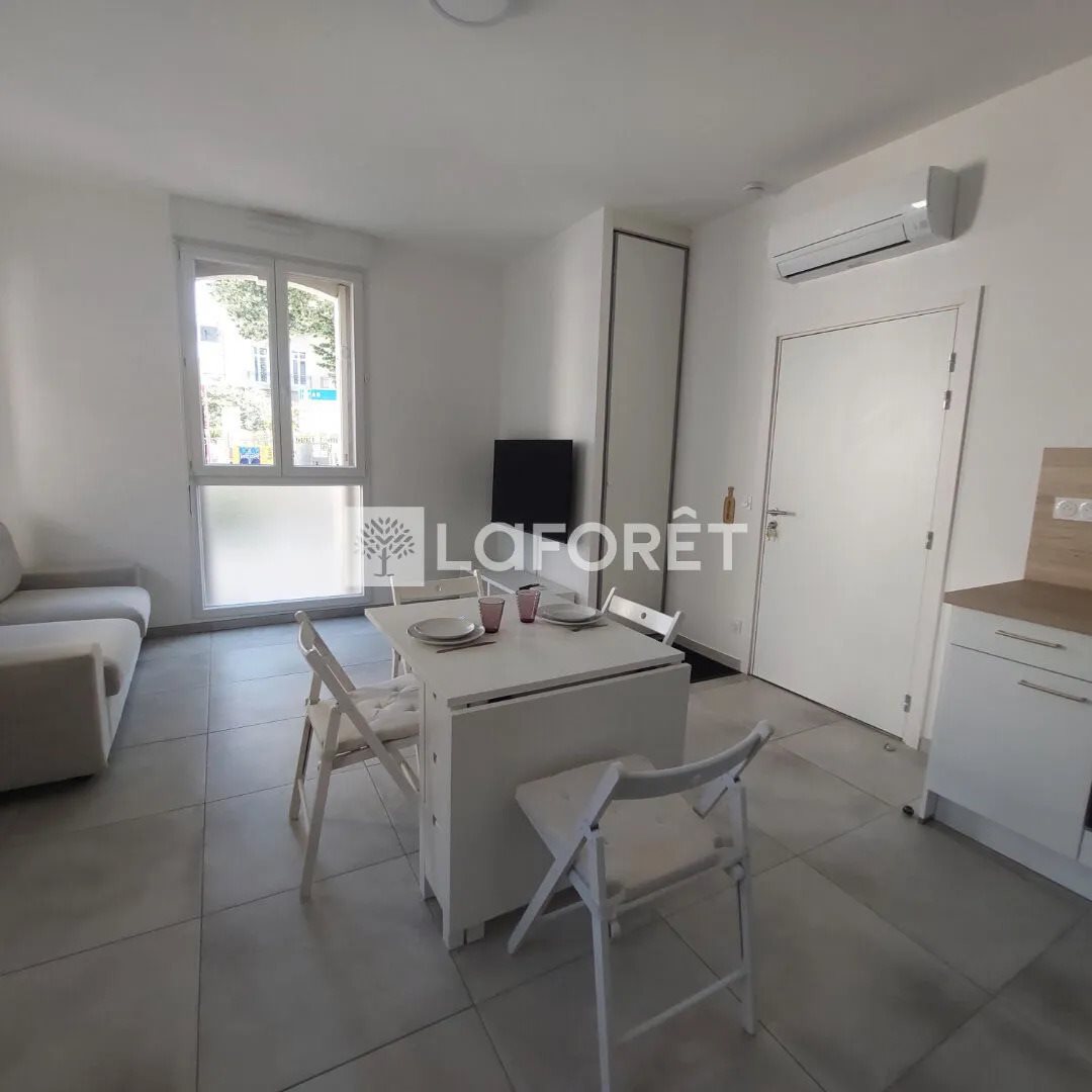Appartement à louer, 27m², Le Boulou