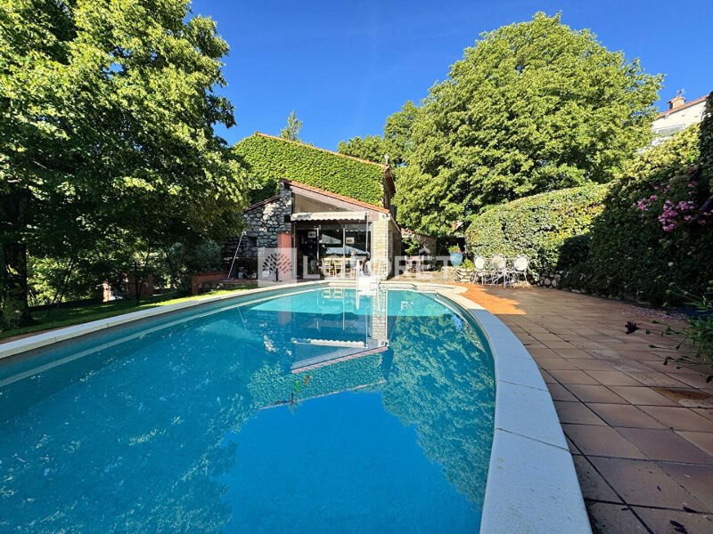 Maison à vendre, 143m², Prats-de-Mollo-la-Preste