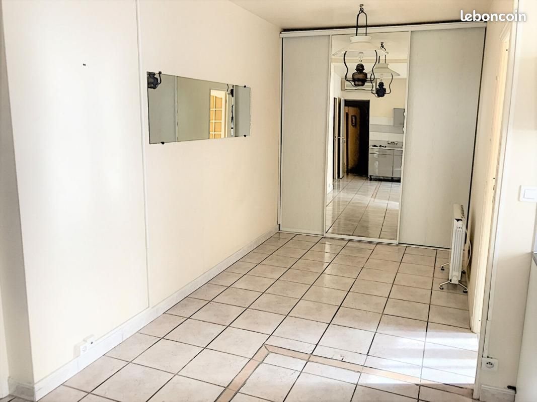 Appartement à louer, 42m², Le Boulou